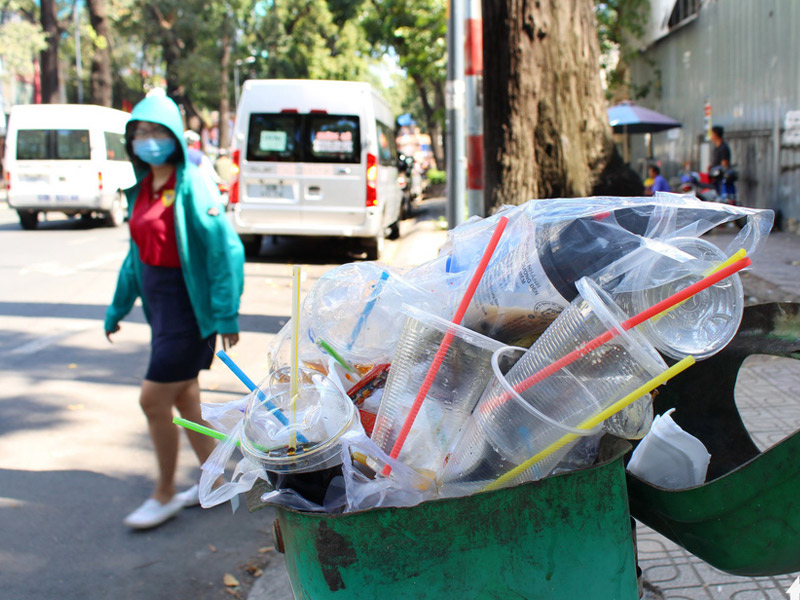 "Luật hóa" chống rác thải nhựa 1