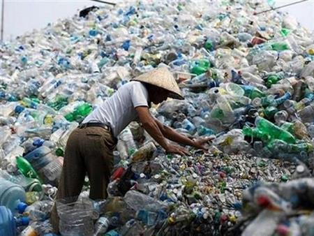 Mỗi ngày Hà Nội thải 80 tấn rác thải nhựa ra môi trường