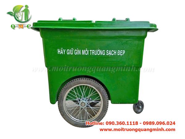 Xe gom rác đẩy tay 660 lít composite 3 bánh